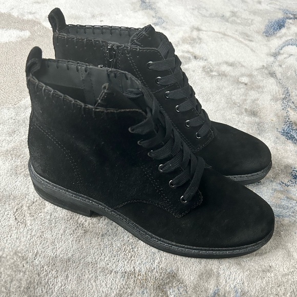 Zodiac Shoes - Zodiac - Paisle Womens Leather Lug Sole Combat & Lace-up Boots